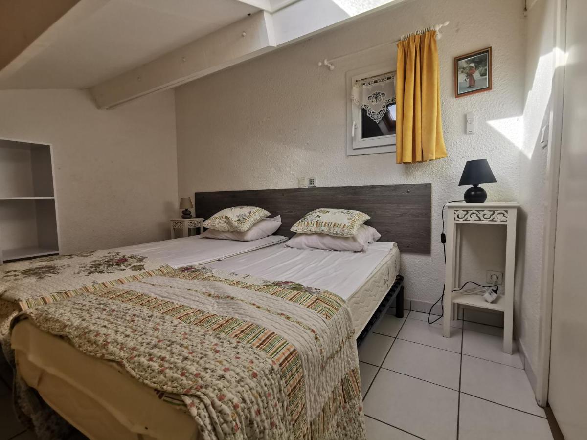 Les Lavandines -Coquette Maison De Vacances - 400 M De La Plage - Grande Terrasse - 2 Chambres - 2 Salles De Bain - Tout Confort Argeles-sur-Mer Exterior photo