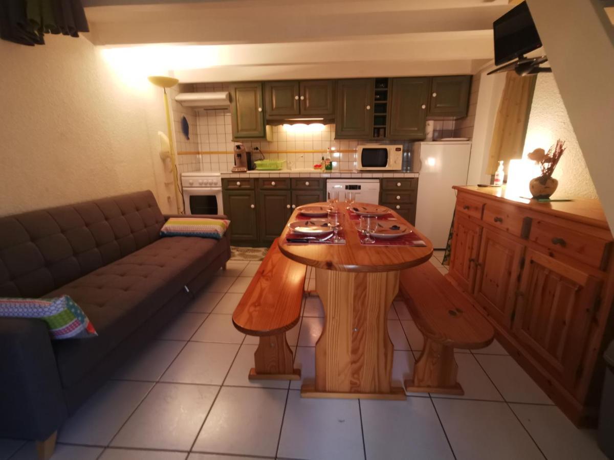 Les Lavandines -Coquette Maison De Vacances - 400 M De La Plage - Grande Terrasse - 2 Chambres - 2 Salles De Bain - Tout Confort Argeles-sur-Mer Exterior photo