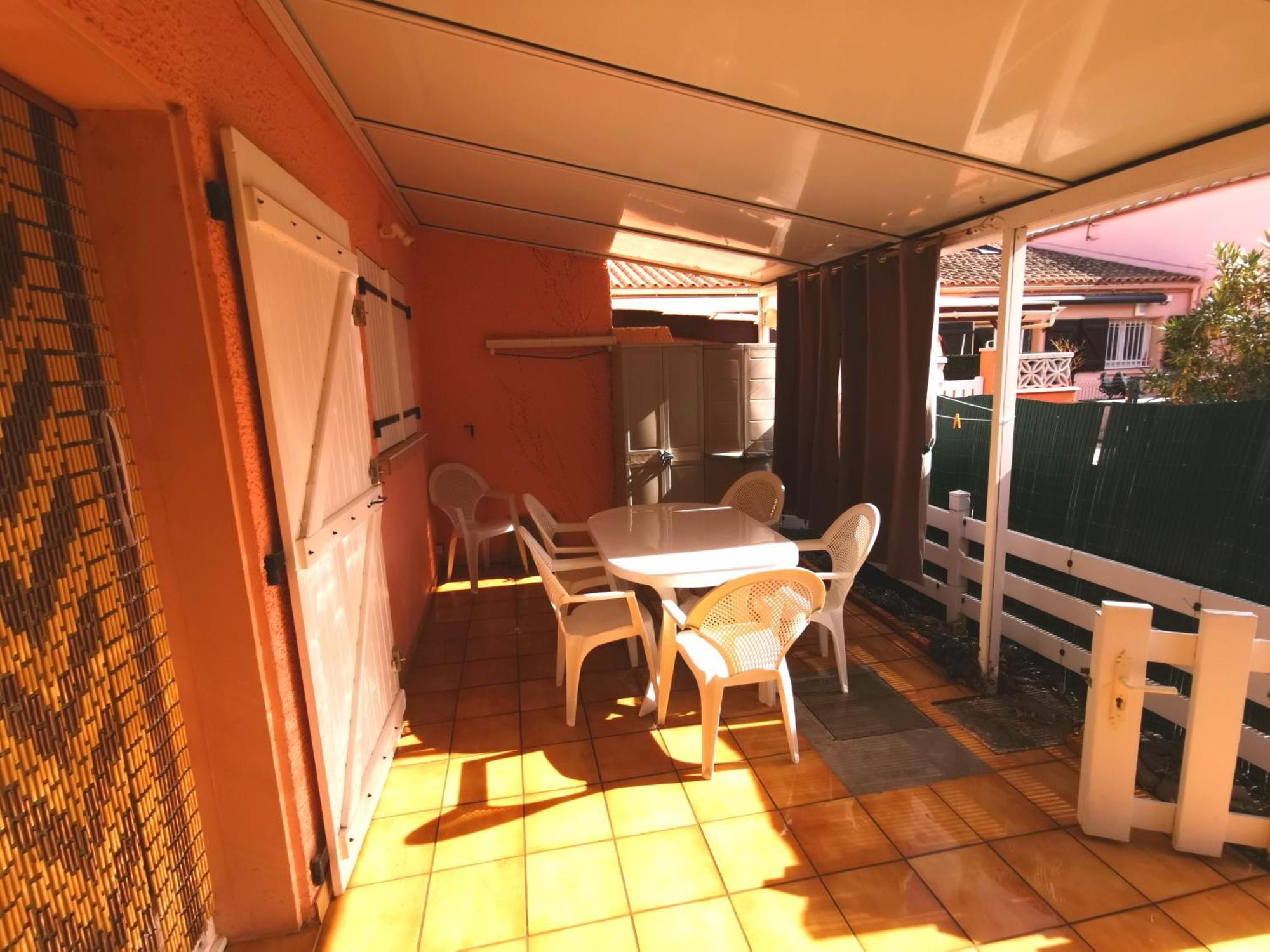 Les Lavandines -Coquette Maison De Vacances - 400 M De La Plage - Grande Terrasse - 2 Chambres - 2 Salles De Bain - Tout Confort Argeles-sur-Mer Exterior photo